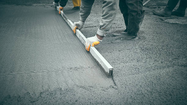 Best Concrete Sidewalk Installation  in Bridgeport, NY